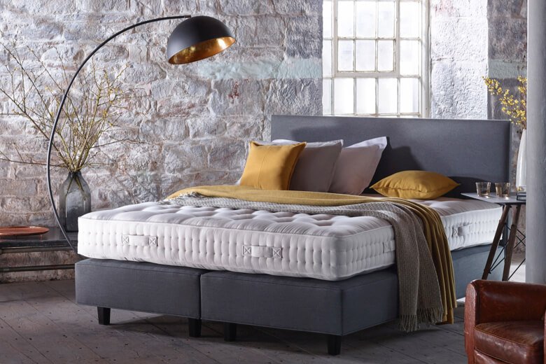 Handgemaakt bed