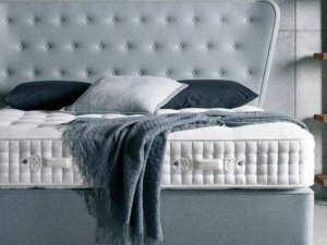 Broring natural gray bed