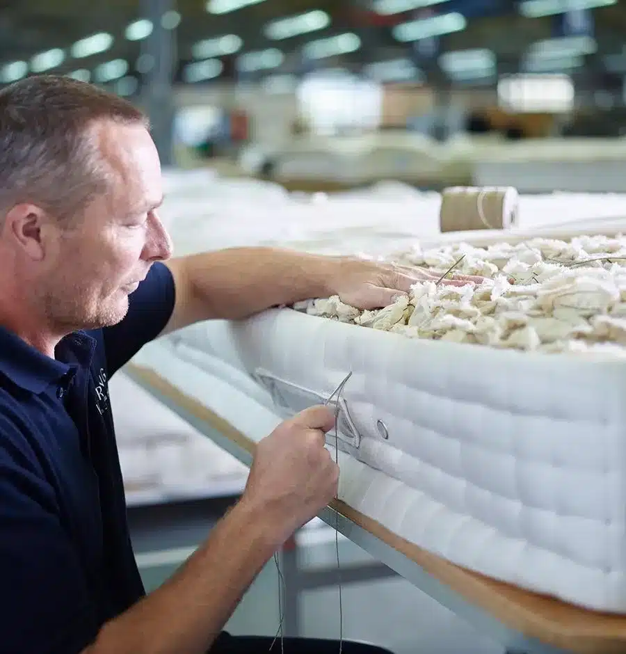 VI Springs vs Schramm: Welk luxe bed past bij u? 